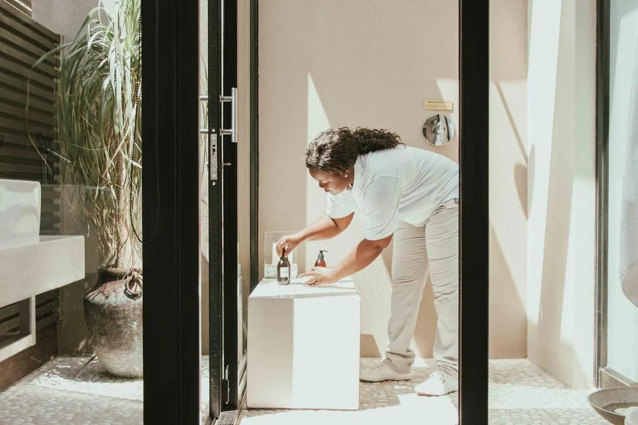 Serenity Villa 18 Ronald Rd Camps Bay Cape Town South Africa