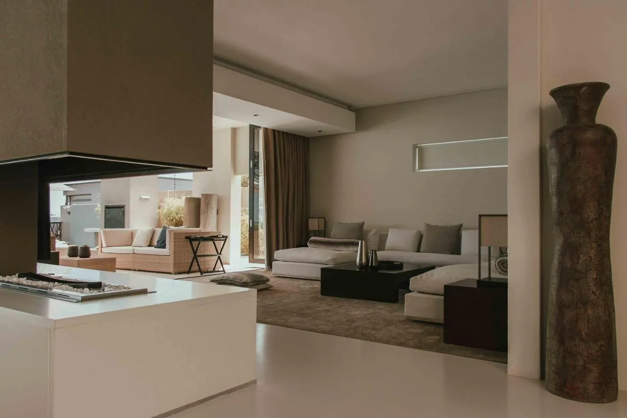 Serenity Villa 18 Ronald Rd Camps Bay Cape Town